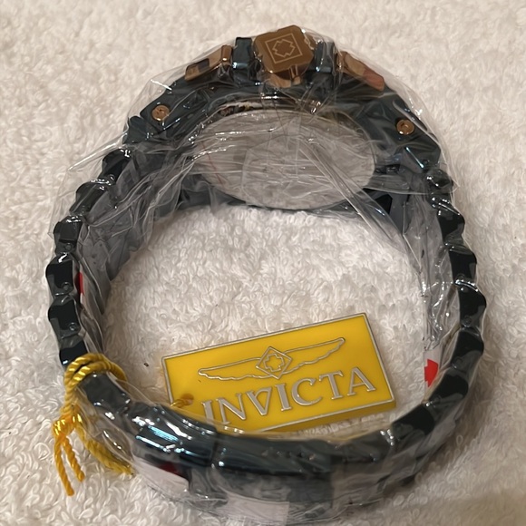 Invicta Excursion Khaki Gold and Dark Blue Quartz Chronograph Watch w/ 50mm Case - Picture 7 of 9